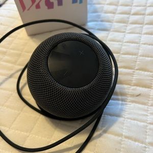 BRAND NEW Apple Home Pod Mini Black